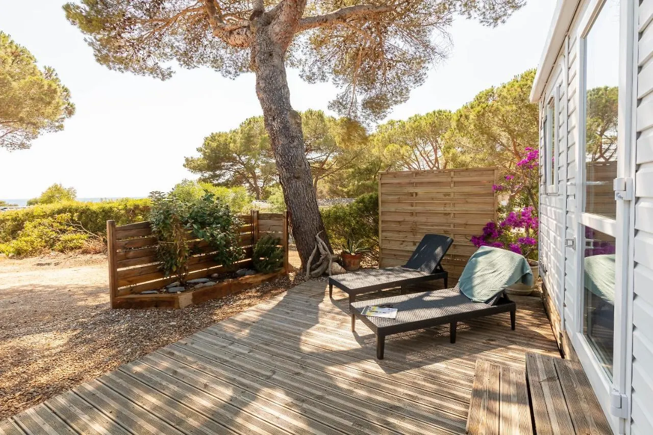 L Arbousier, Mobil-Home Vue Degagee Sur La Mer Hyeres 0*,  France